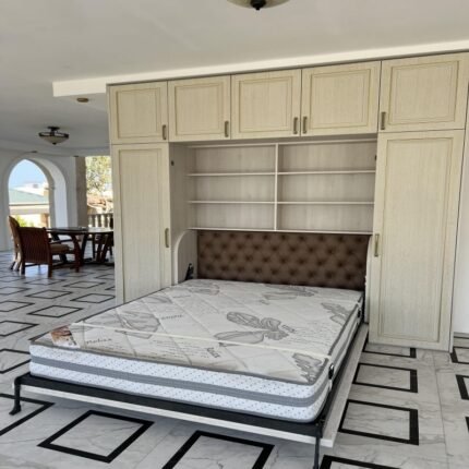 Açıq sahə, qatlanan çarpayı.